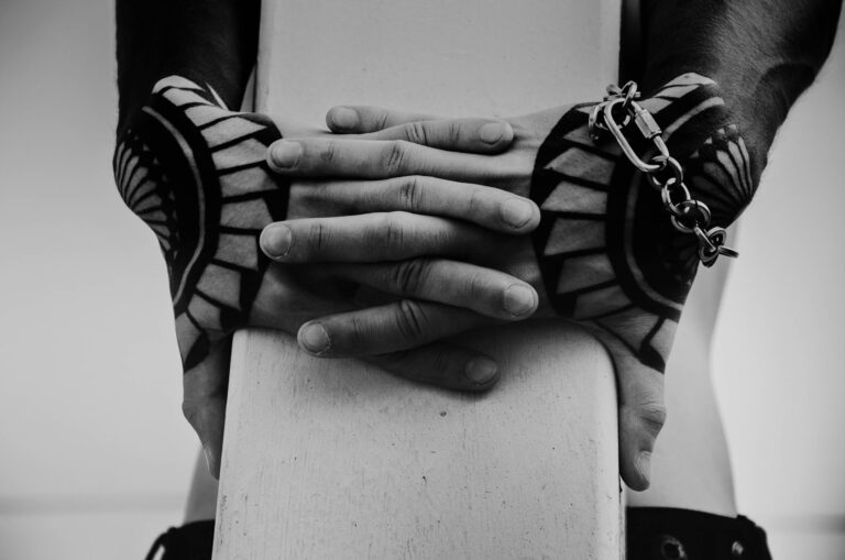 Tattooing Hands and Fingers: Durability and Care Insights